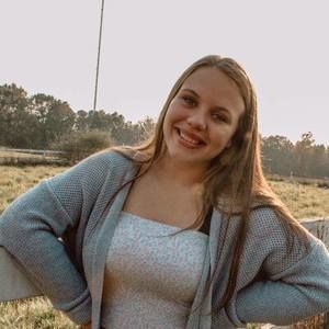 Meet your Posher, Ashleigh